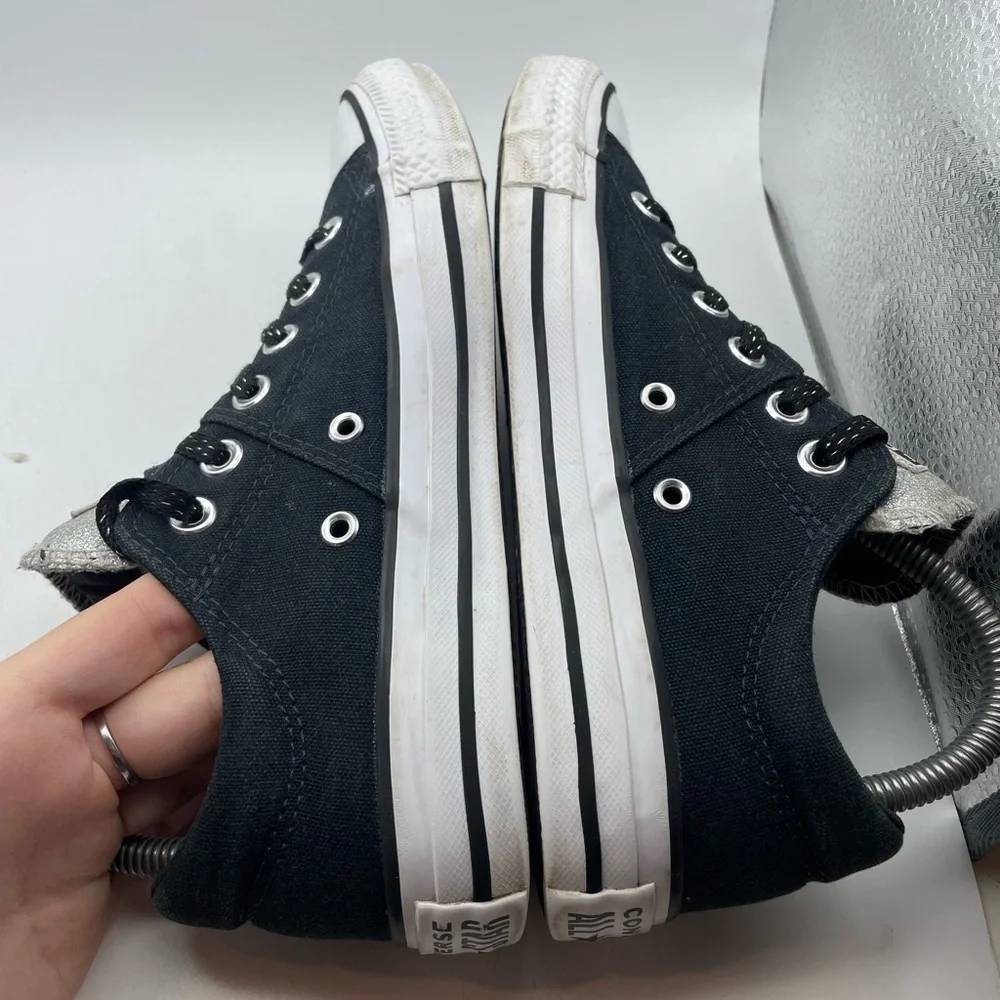 Converse All Star Black canvas women’s Low-Top Sneakers size 7